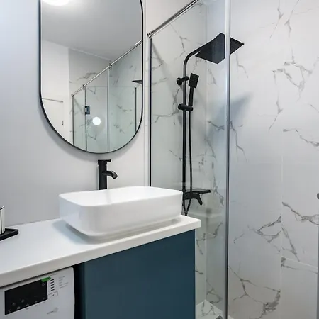 Old Town - Victoriei 25 - Urbannest * Bukareszt