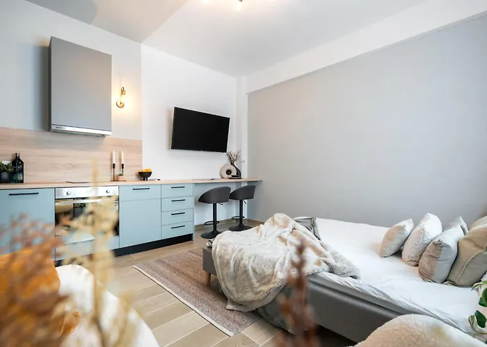 Old Town - Victoriei 25 - Urbannest Apartman *