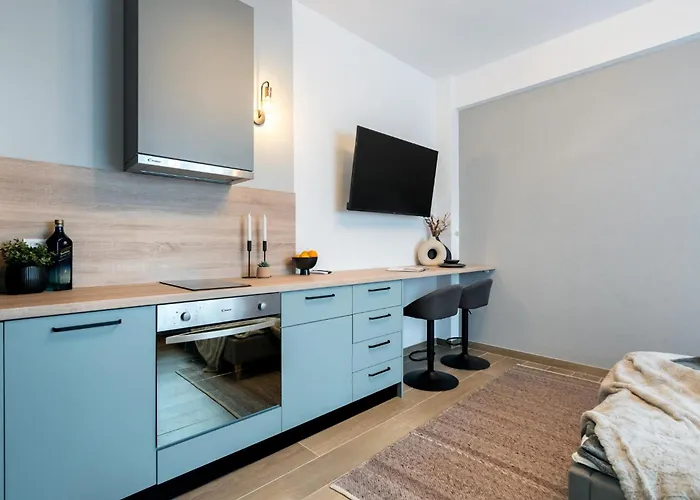 Old Town - Victoriei 25 - Urbannest *