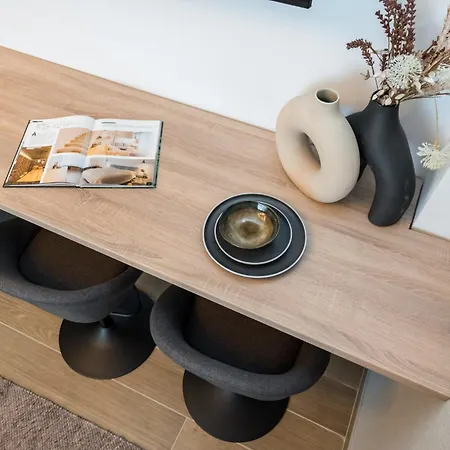 Апартаменти Old Town - Victoriei 25 - Urbannest Бухарест